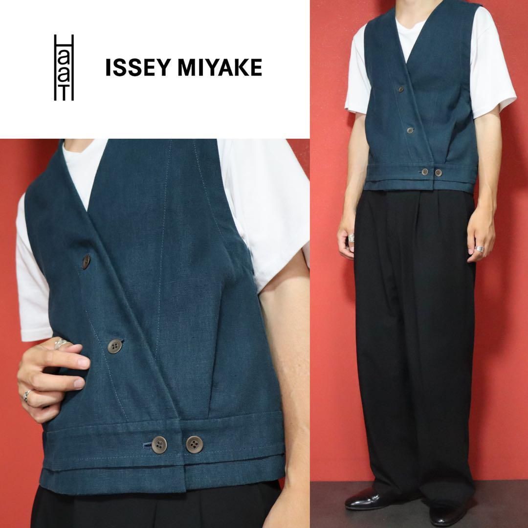 美品】HaaT イッセイミヤケ 19SS ななめボタンデザイン タック ベスト