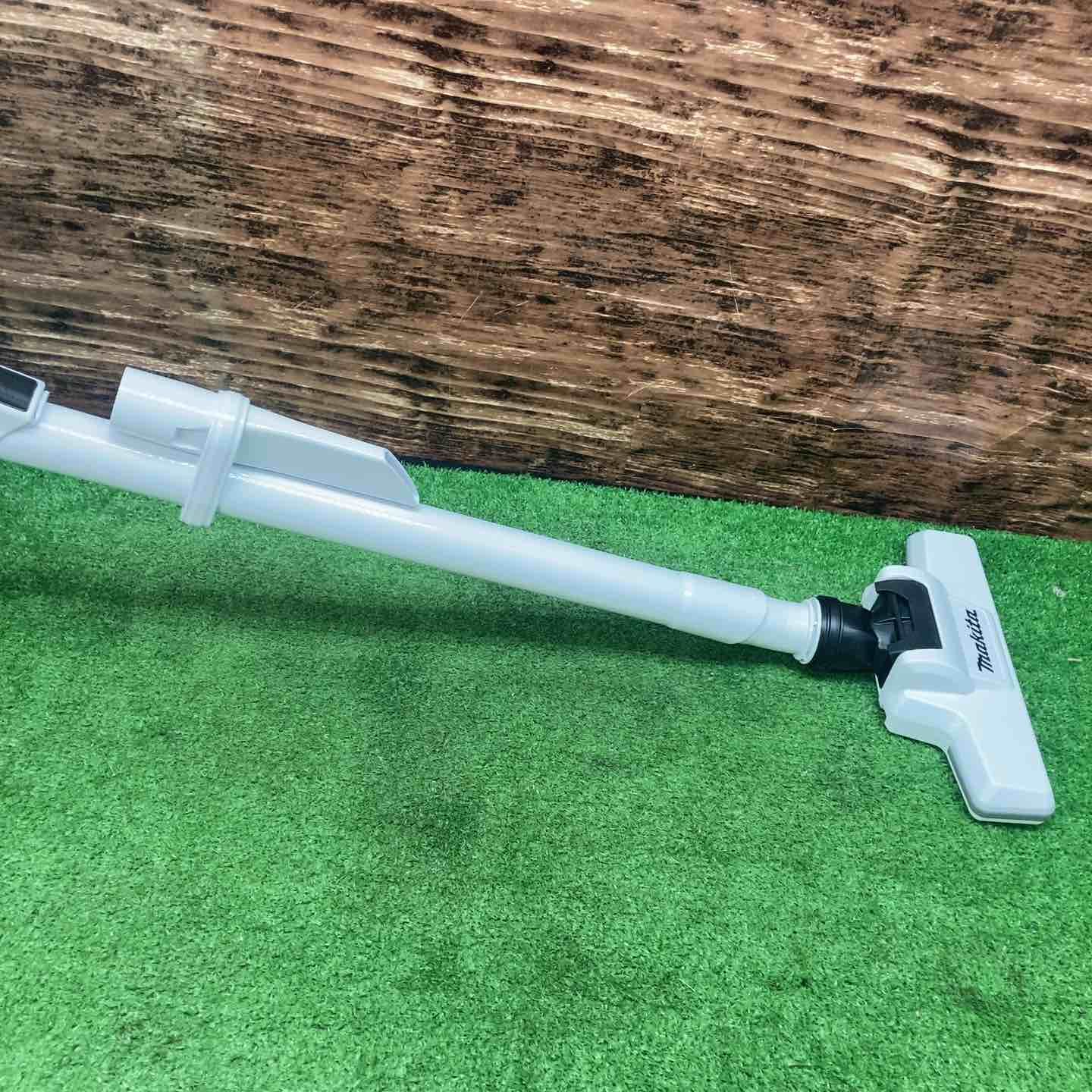 ★マキタ(makita) コードレスクリーナー CL001GZW【川越店】 ☆マキタ(makita) コードレスクリーナー CL001GZW【川越店】