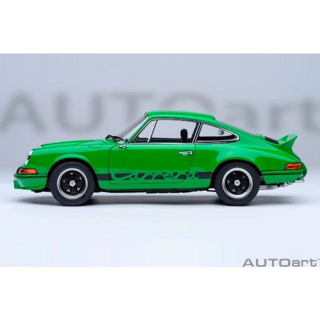 1/18 オートアート ポルシェ 911 カレラ RS 2.7 1973 Amazon.co.jp: 絶版 品オートアート1/18ポルシェ911 カレラ RS