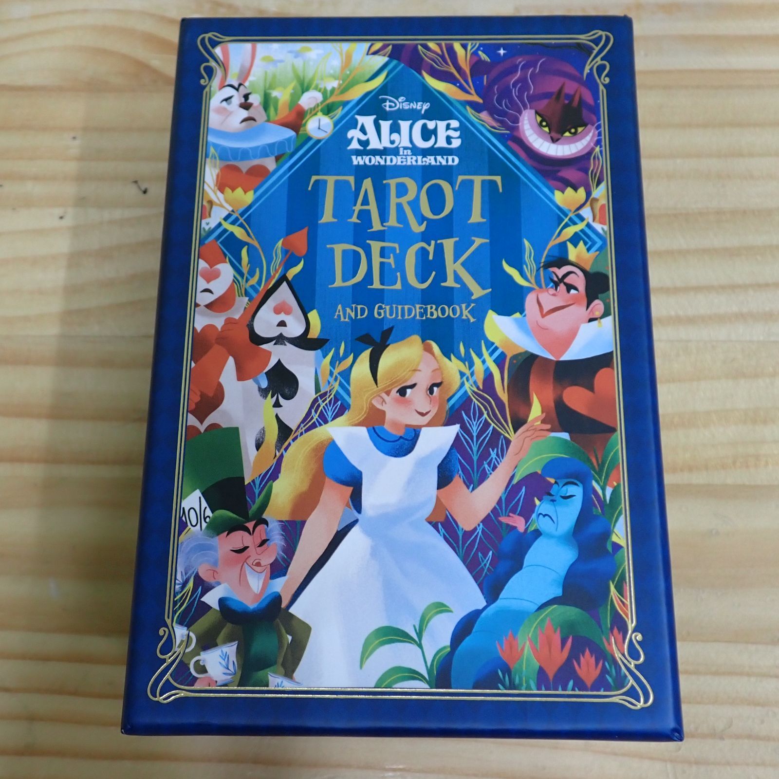 2305d1-39☆Alice in Wonderland Tarot Deck and Guidebook (Disney 