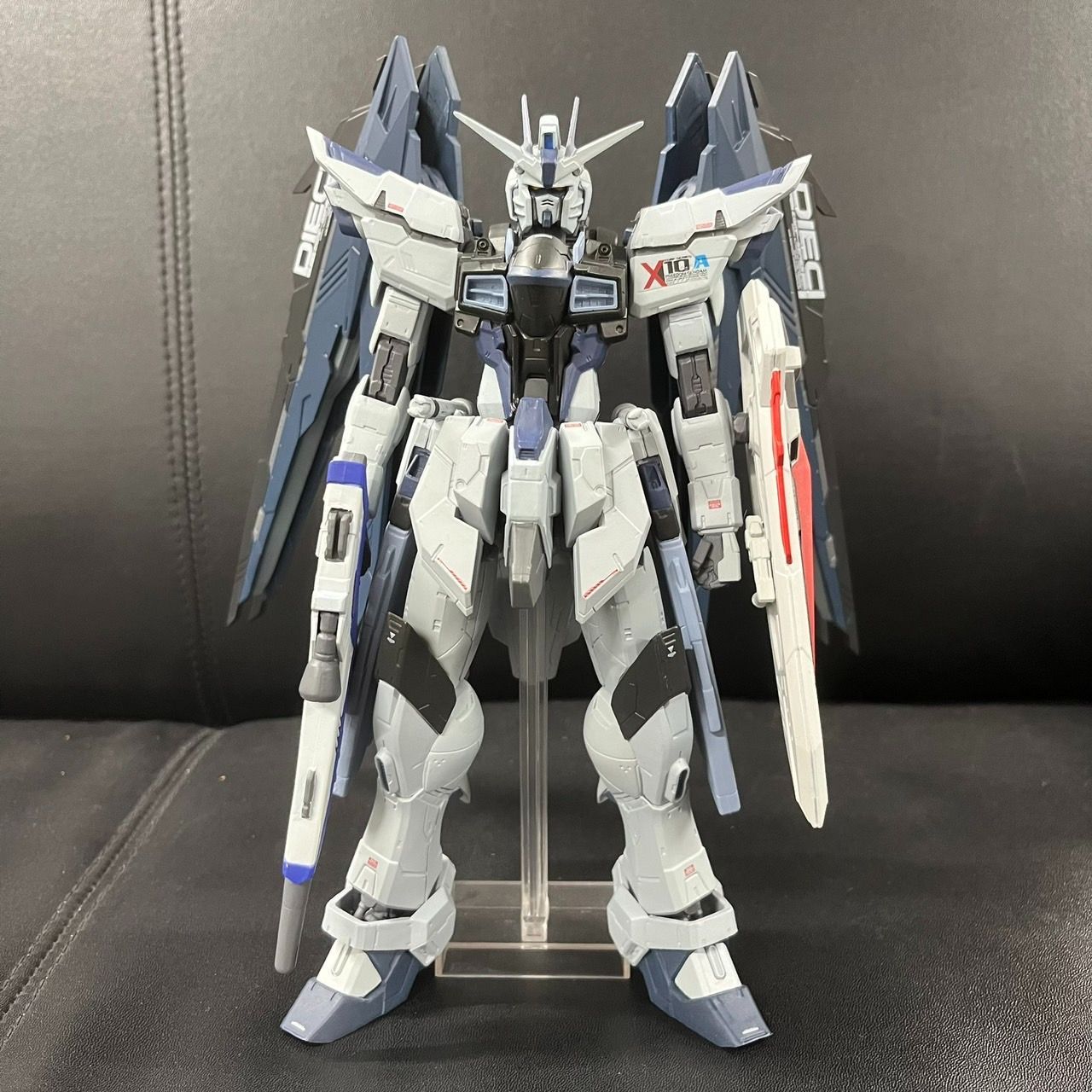 ガンダム一番くじ B賞 フリーダムガンダム ディアクティブモード