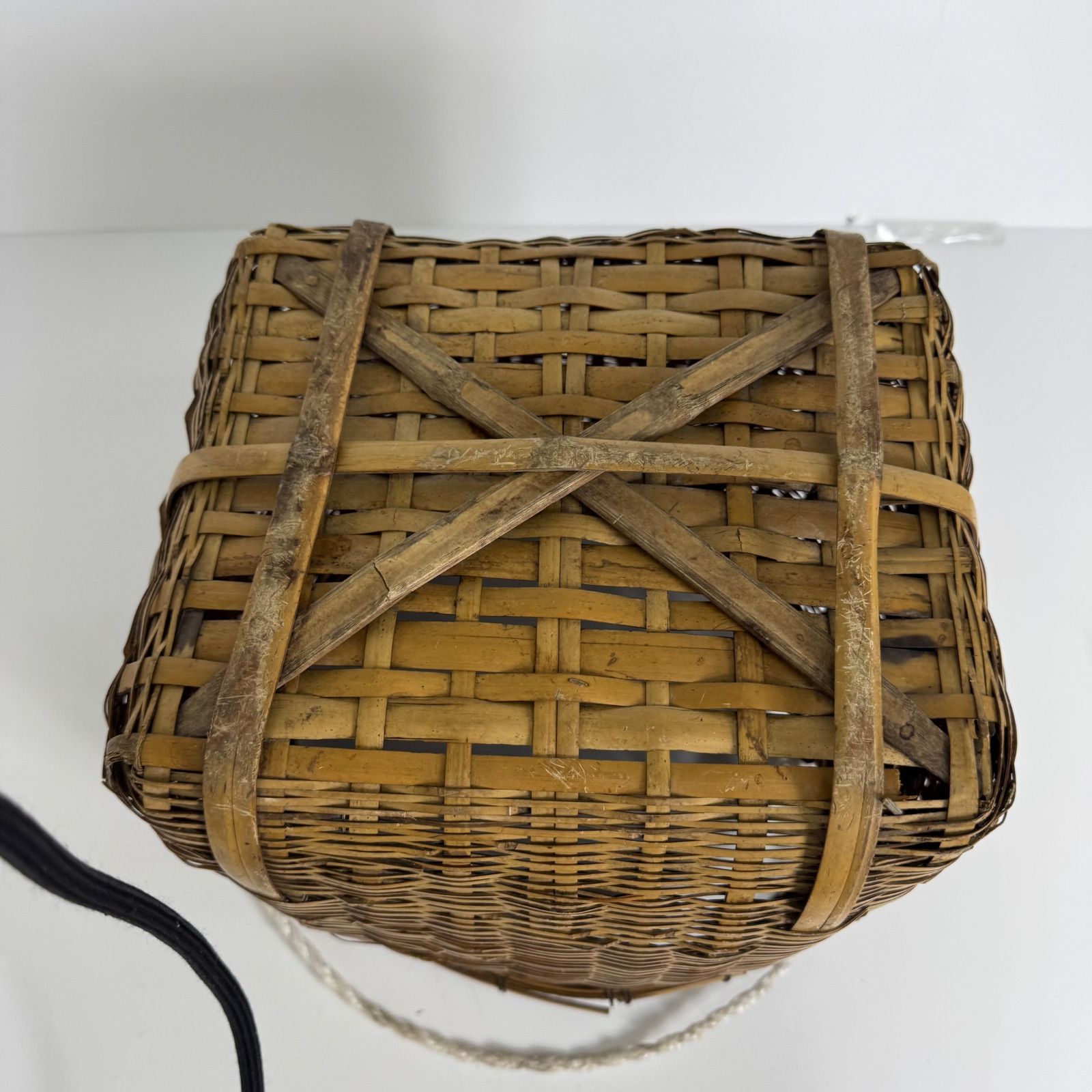 昭和レトロ　竹　ミニ背負いカゴ　3個セット レトロ】竹かご 3個セット 昭和 アンティーク 籠 収納かご インテリア