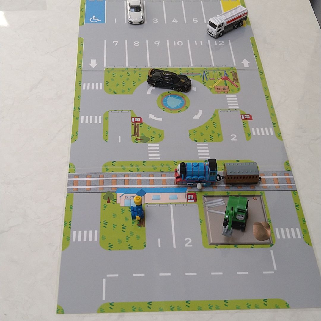 ハンドメイド】A4ミニカー道路・駐車場シート10枚セット