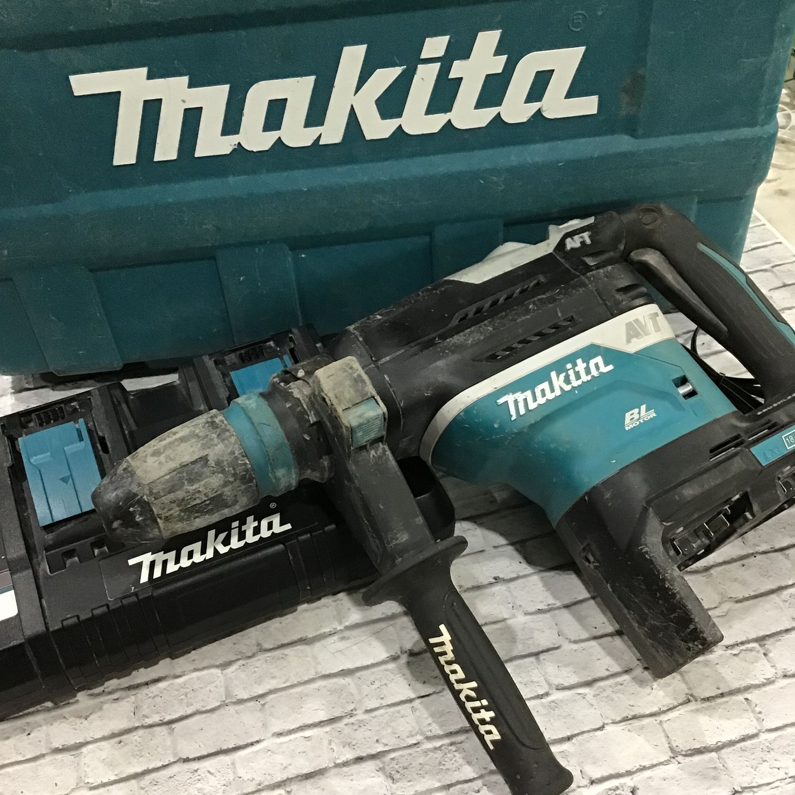 ☆マキタ(makita) コードレスハンマドリル HR400DZKN【川口店】 - メルカリ