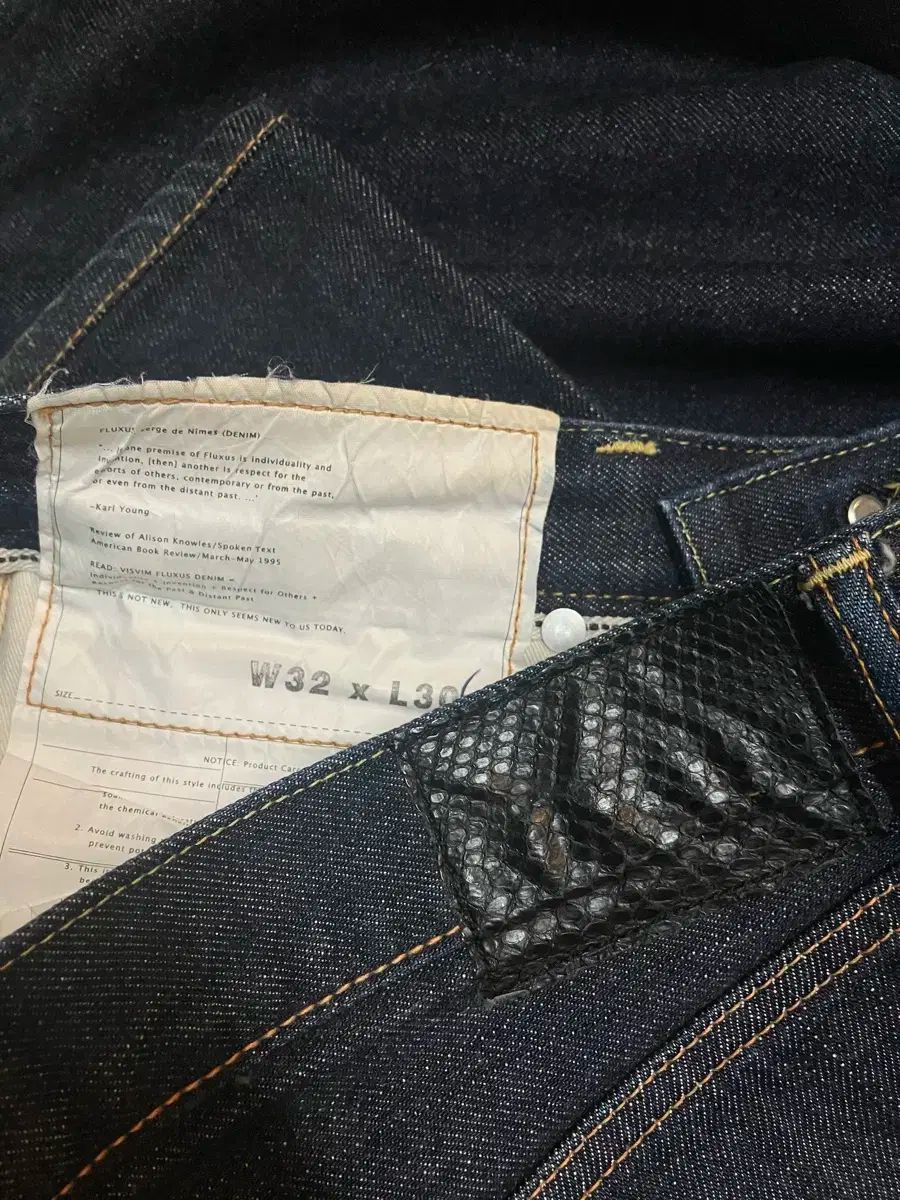 Visvim VISVIM(ビズビム) ー Fluxus denim 01R - メルカリ