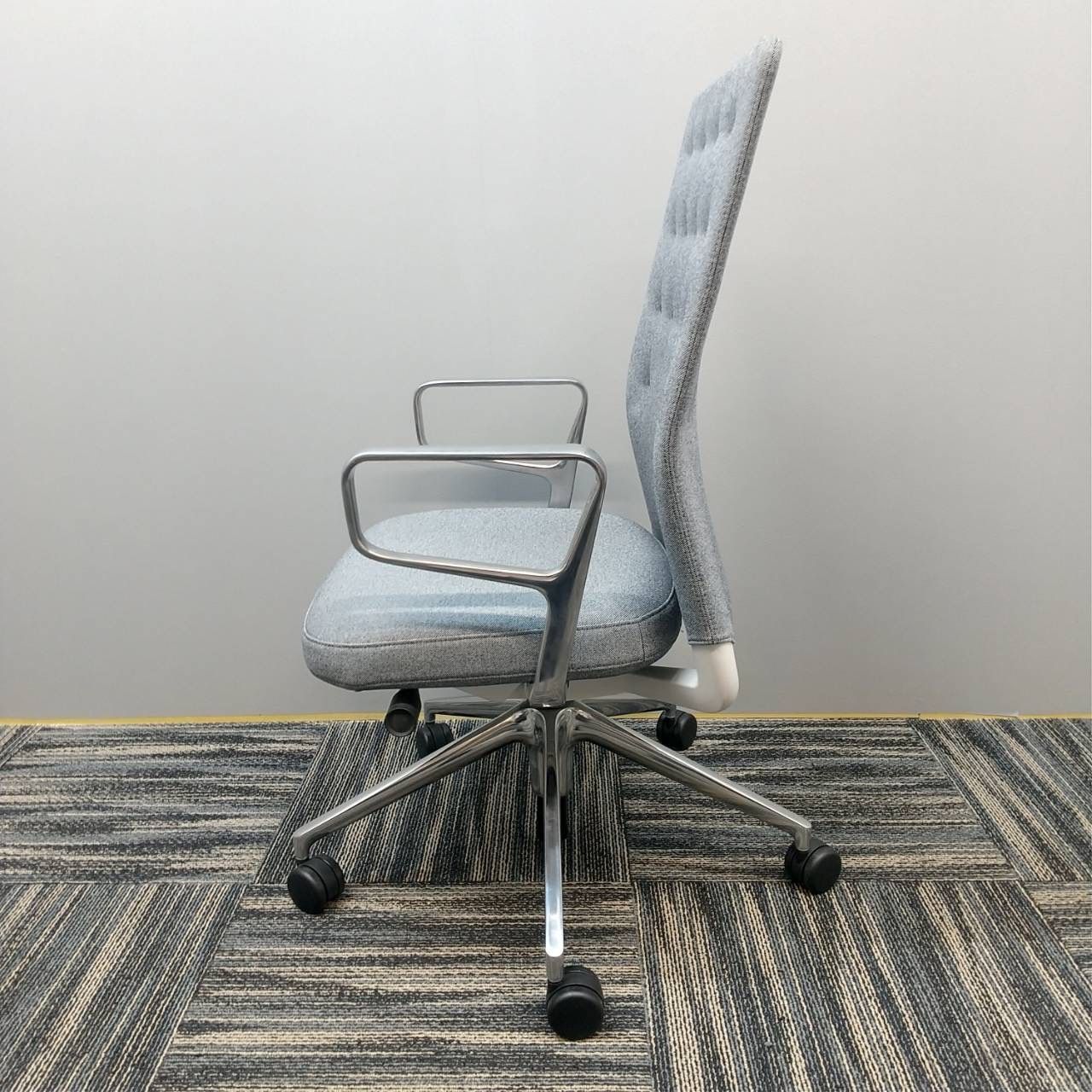 世田谷区限定！vitra. ヴィトラ ID Trim アイディートリム 肘付 