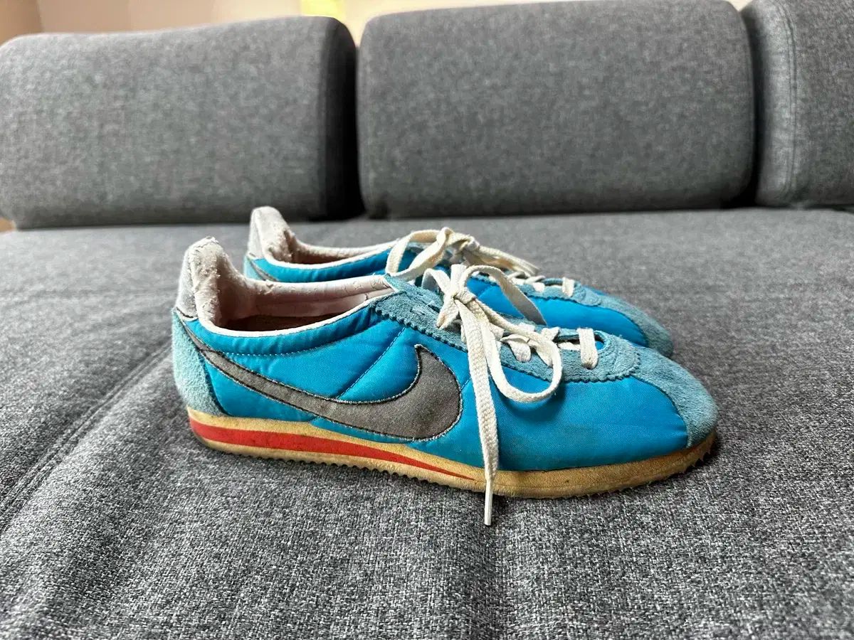 【雷市場（ポンジャン）商品韓国直送】 NIKE(ナイキ) コルテッツ ヴィンテージ 275
