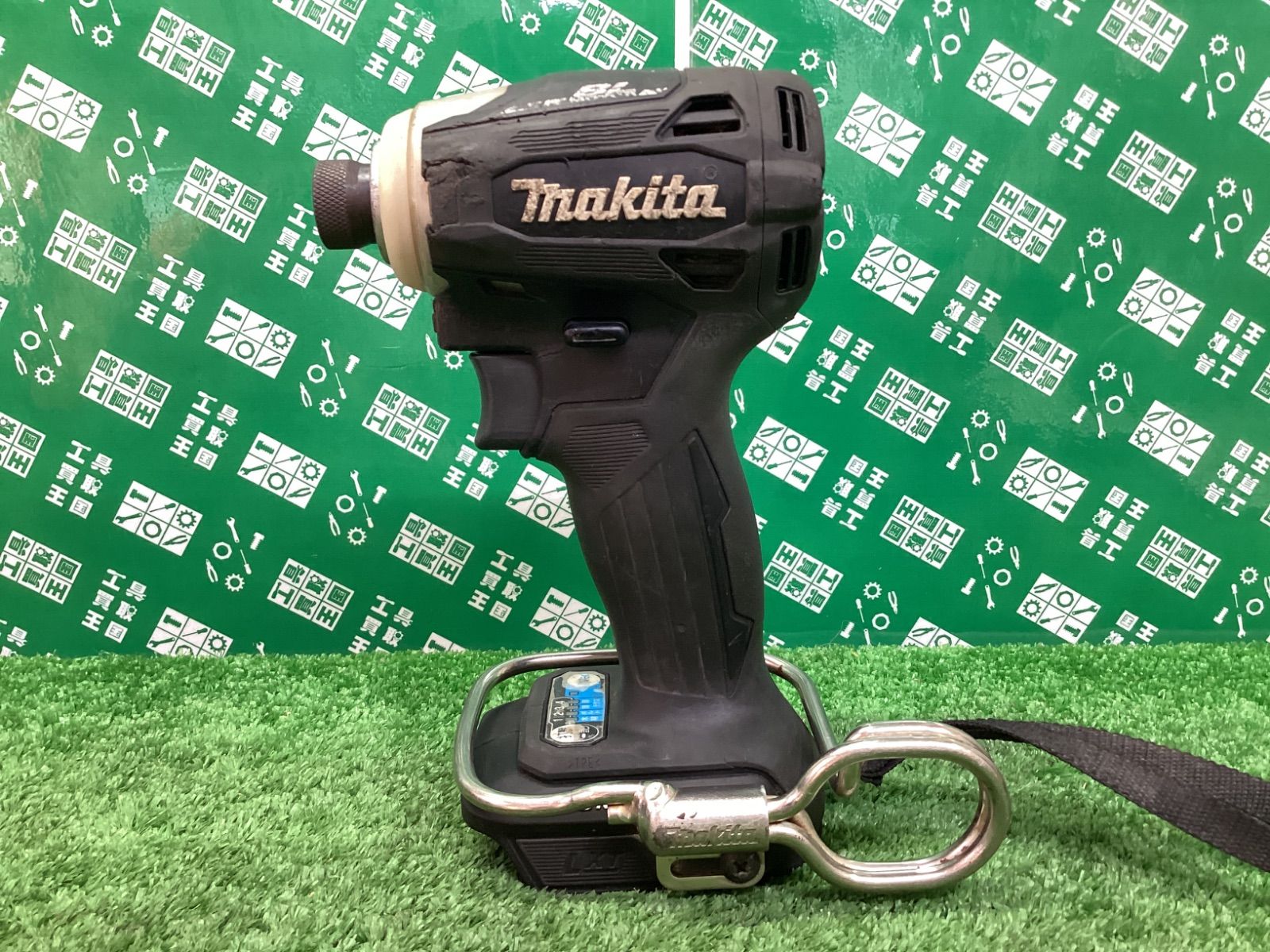 ○簡易動作確認済 makita マキタ 充電式 インパクトレンチ 18V ○簡易動作確認済 makita マキタ 充電式 インパクトレンチ 18V