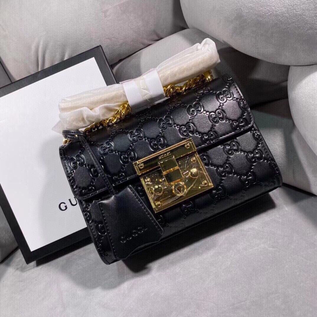 今日 GUCCI Padlock ブラック 20x14 チェーンバッグ -WT0輸入