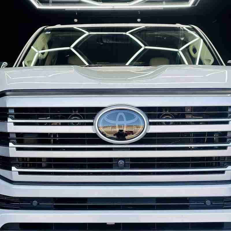 ランクル ランドクルーザー 300系 エンブレム スモークフィルム ダーク