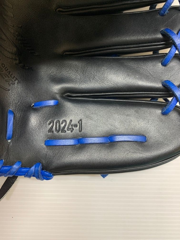 中古品 ミズノ MIZUNO ミズノプロ オーダー軟式 投手用グローブ 刺繍有り 4359 楽天市場】中古品 ミズノ MIZUNO ミズノプロ オーダー軟式 投手