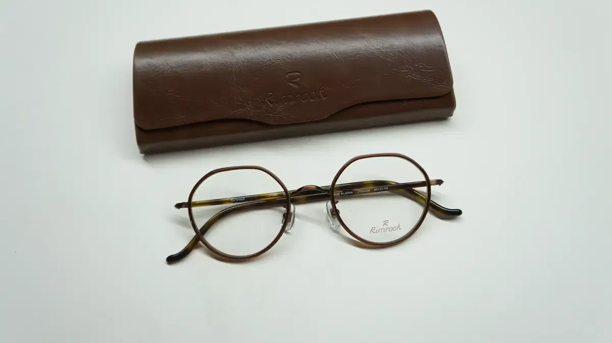 2025年最新】ホーンクラウンの人気アイテム - メルカリ