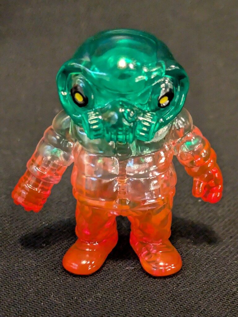 MEDICOMTOY VAG SPECIAL GYAROMI オイドキラー クリア/赤/緑