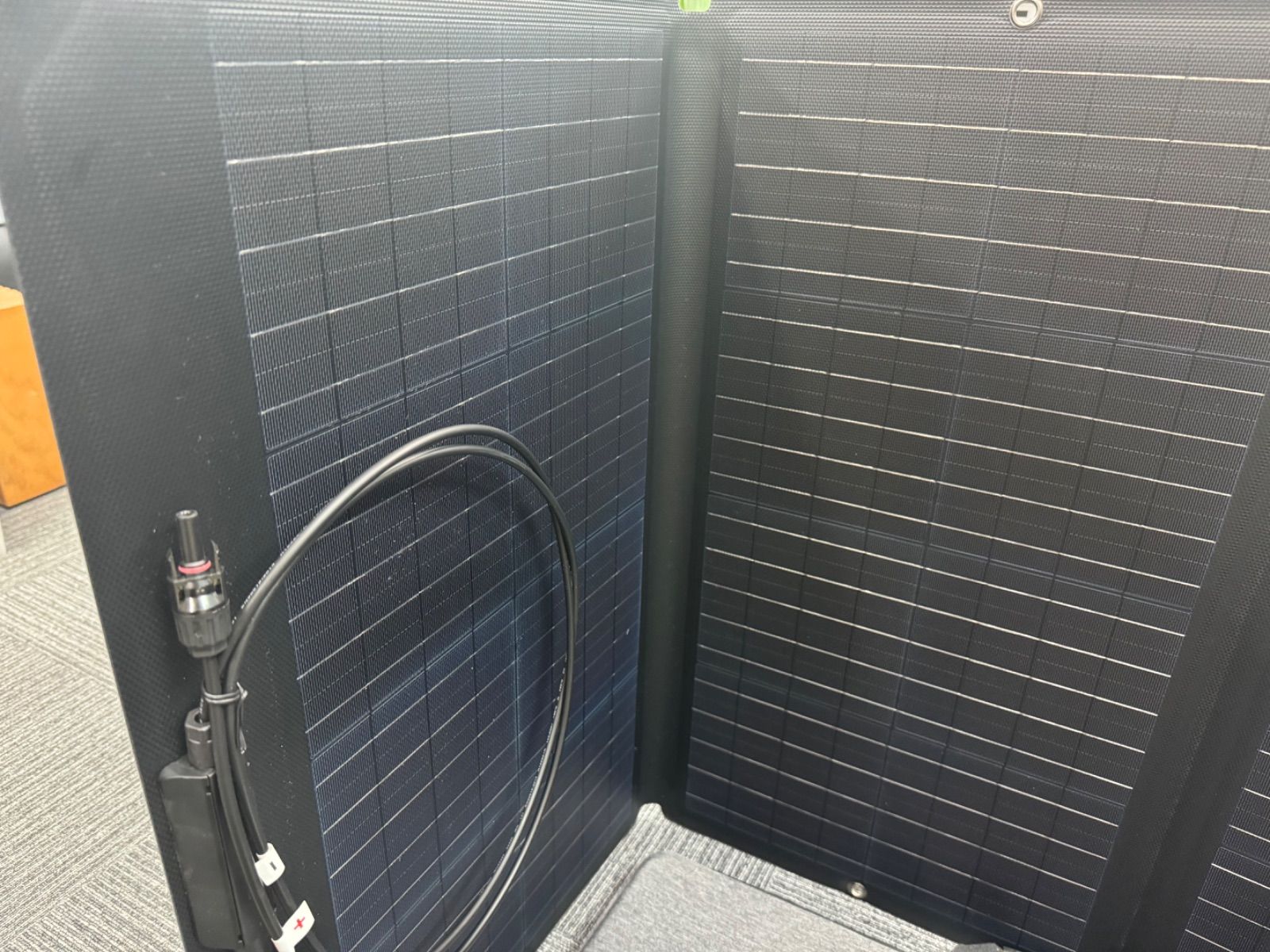 ソーラーパネル