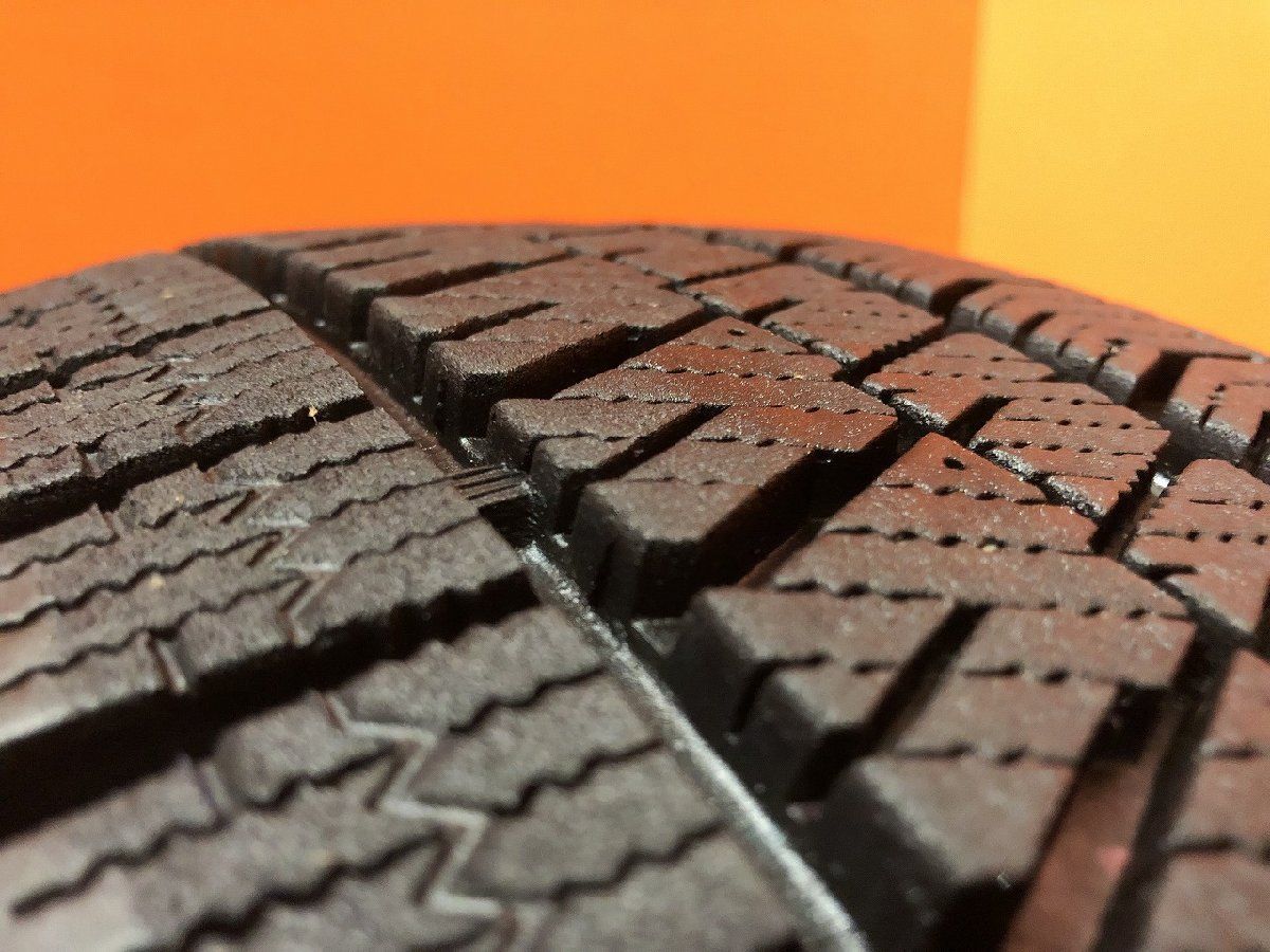 185|60R15 15インチ