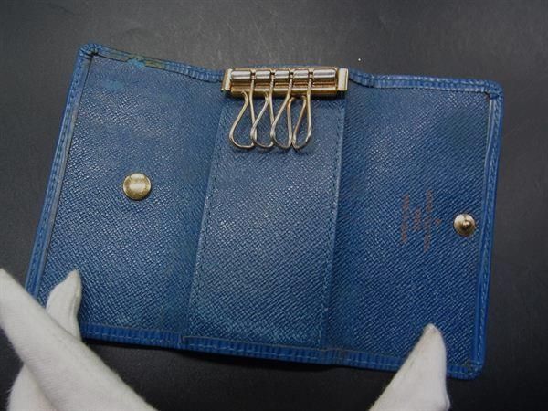 □美品□ LOUIS VUITTON ルイヴィトン M63825 エピ ミュルティクレ4 4