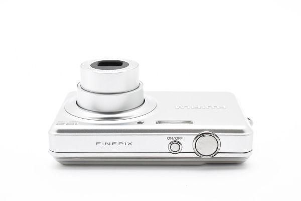 極美品 | FUJIFILM FinePix J30 デジタル| E046 極美品 | FUJIFILM 極美品 | FUJIFILM FinePix J30 デジタル| E046 極美品 | FUJIFILM