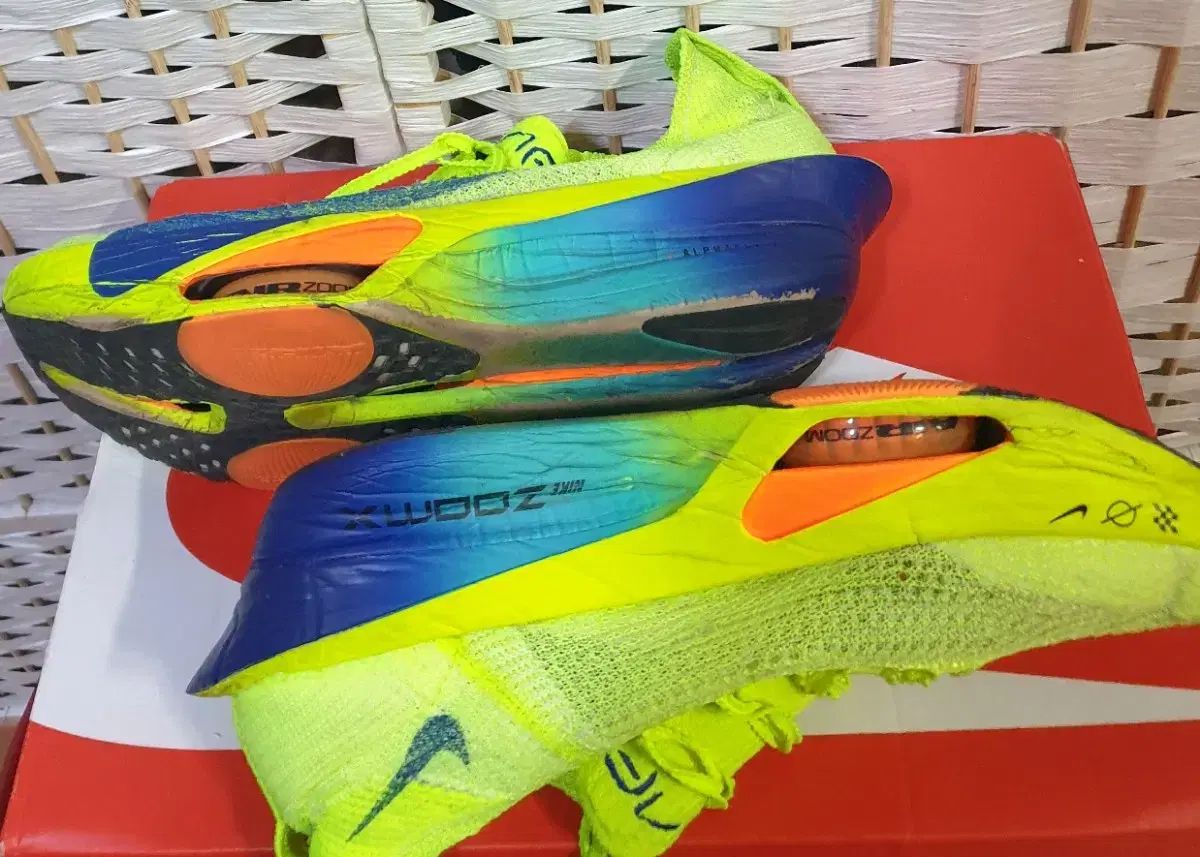 ナイキ アルファフライ