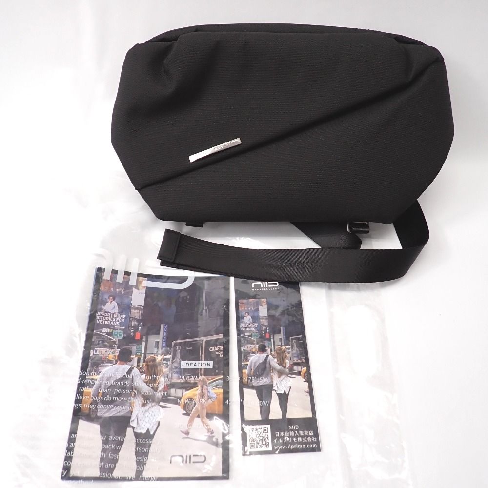 FtTh655651 NIID ボディバッグ スリングバッグ R0 PLUS PRO ブラック ユニセックス ♥