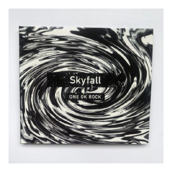 邦楽 one ok rock skyfall Amazon.co.jp: ONE OK ROCK ワンオク Skyfall 会場限定盤 CD