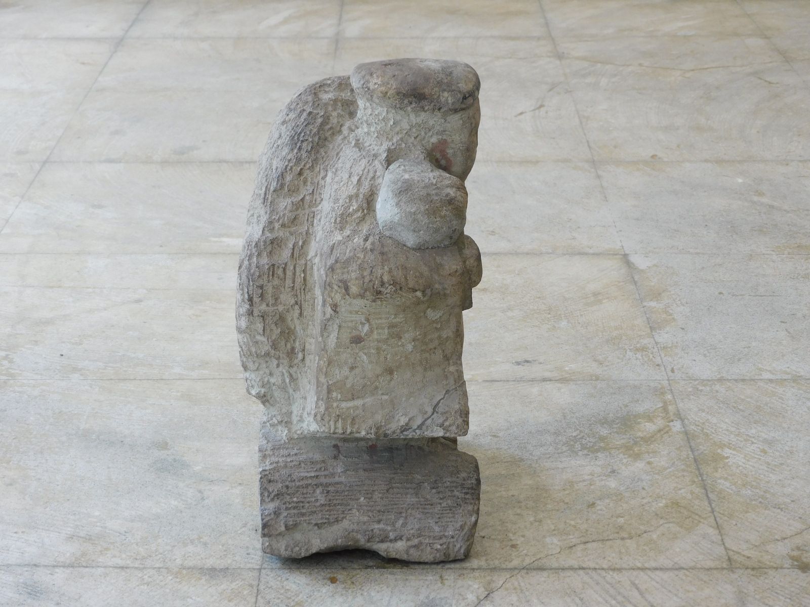 ふるい石製の大黒さま HK-a-03554 / 石像 仏像 彫刻 田の神様