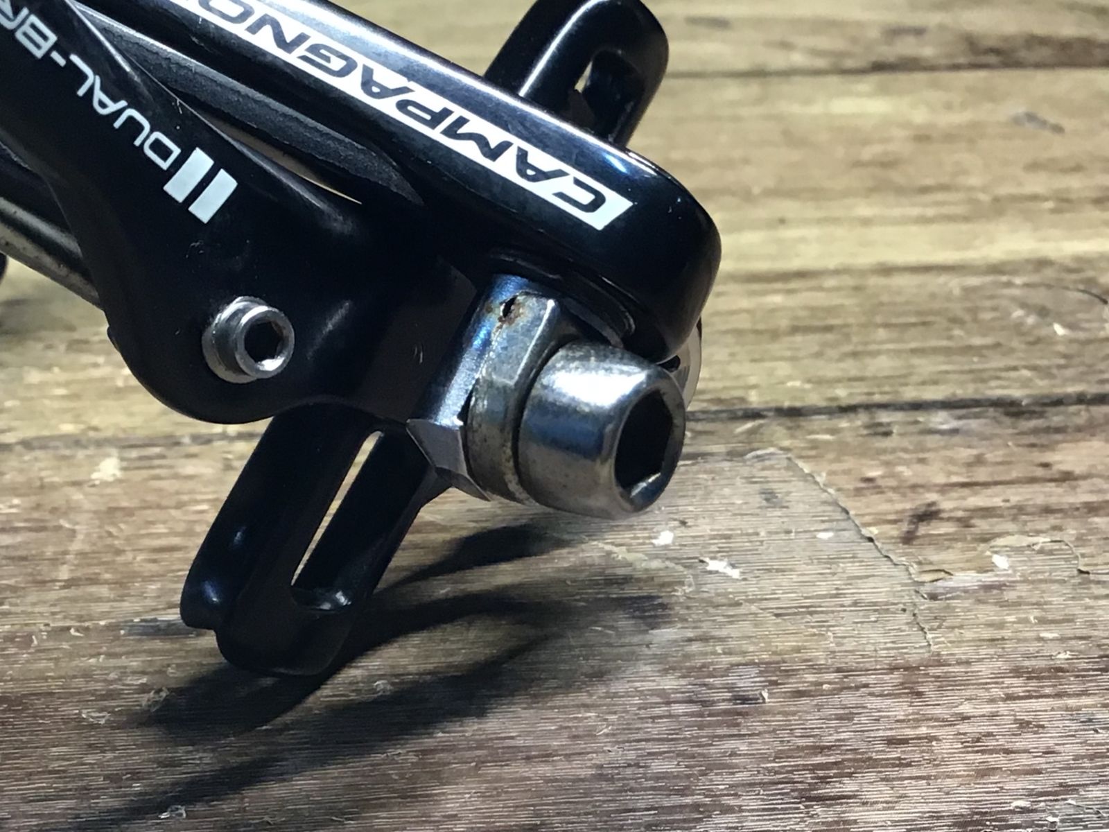 カンパニョーロ CAMPAGNOLO