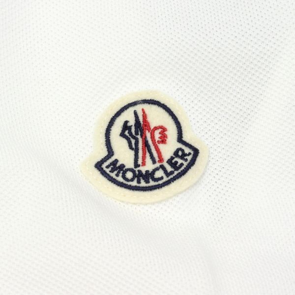 美品 MONCLER モンクレール ポロシャツ L ホワイト ワッペン 鹿の子 25SSモデル モンクレール MONCLER カラー襟刺しゅう+ワッペン 鹿の子