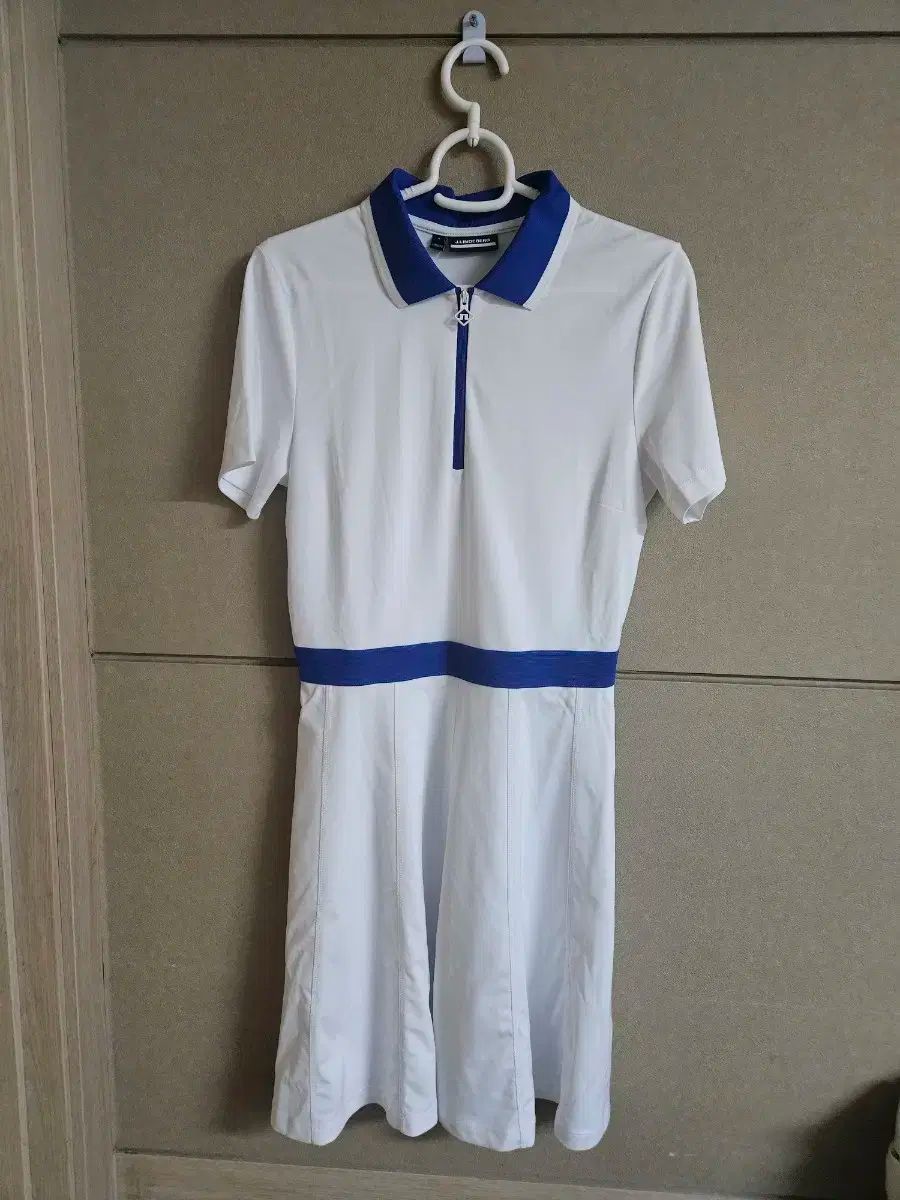 J.LINDEBERG J.リンドバーグ ゴルフウェア 女性用ドレス