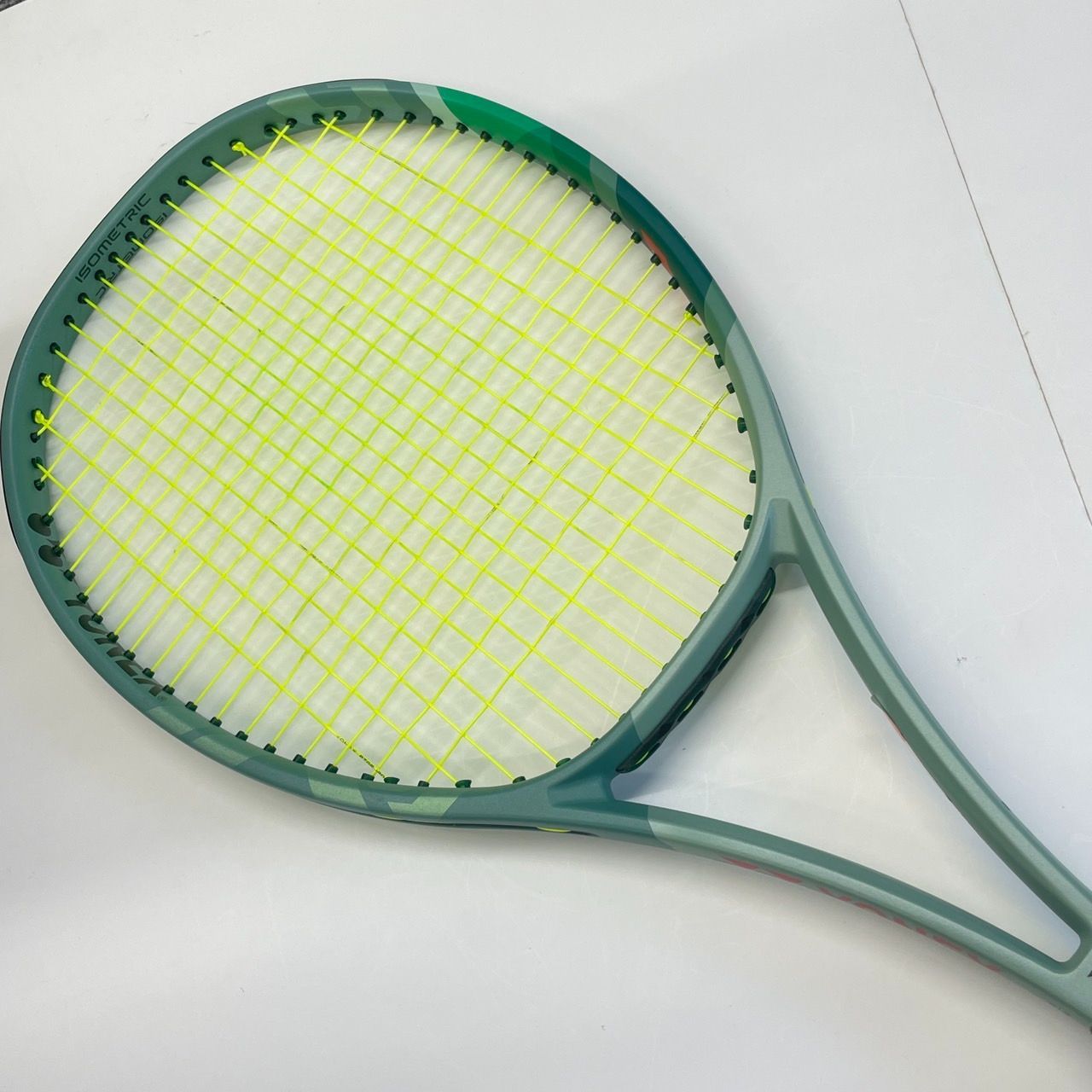YONEX PERCEPT 97 G2 新品未使用 中古・美品】ヨネックス(YONEX) 2023 PERCEPT 97 パーセプト 97