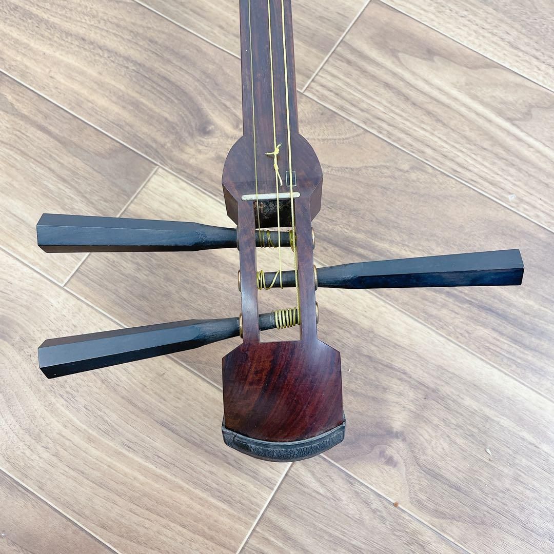 三味線 中棹 トチ入り 紅木 一本溝 金細 東さわり 綾杉胴 和楽器