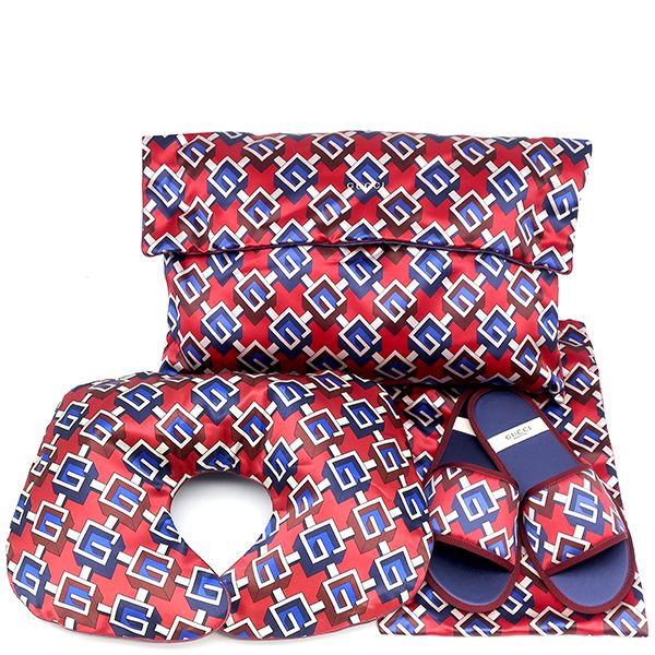 グッチ GUCCI 小物 ジオメトリックG トラベルセット Mサイズ シルク ビスコース レッドマルチ M ゴールド金具 5点セット アイマスク スリッパ エアーピロー ポーチ 巾着 662431 箱