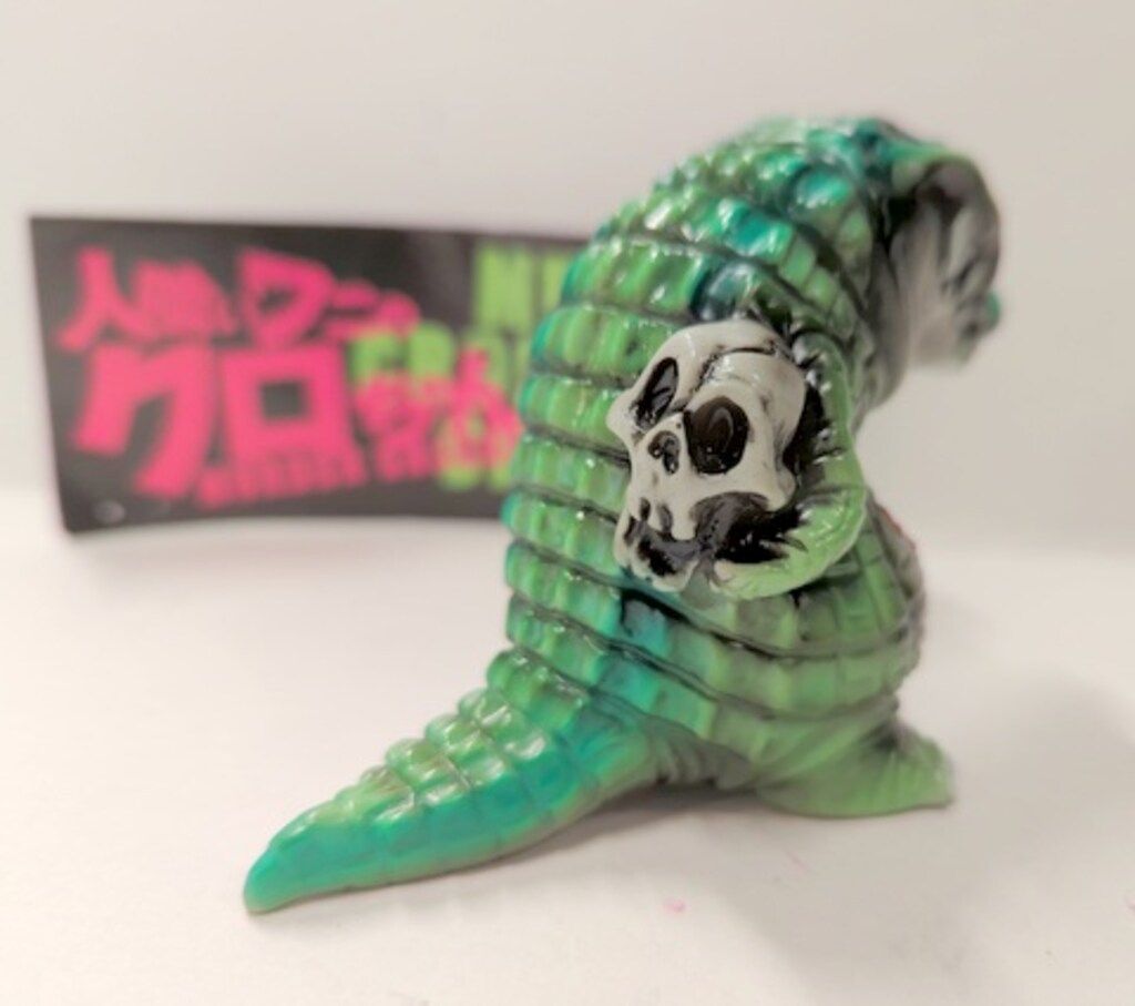 UNPLUGWORKS KAGEMARU DESIGNS 人喰いワニの クロちゃん