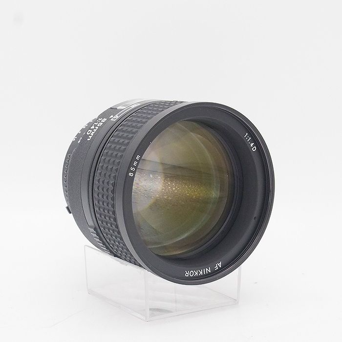 【中古】NIKKOR AF 85mm f/1.4D 単焦点レンズ AI AF Nikkor 85mm f/1.4D IF 中古価格比較 - 価格.com