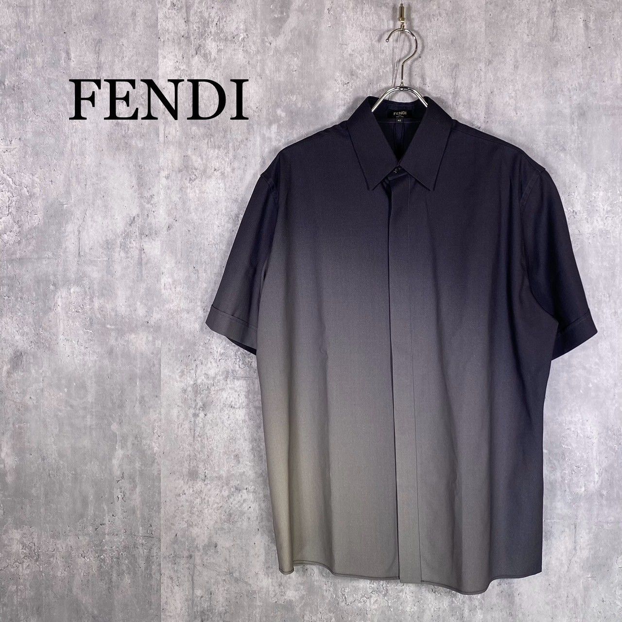 FENDI フェンディ 半袖シャツ フェンディ FENDI シャツ 半袖 メンズ カジュアル トップス 全体