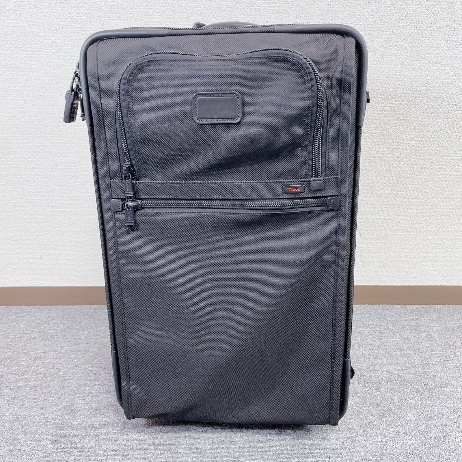 TUMI 22インチ キャリーケース ソフト 機内持ち込みサイズ 22025DH