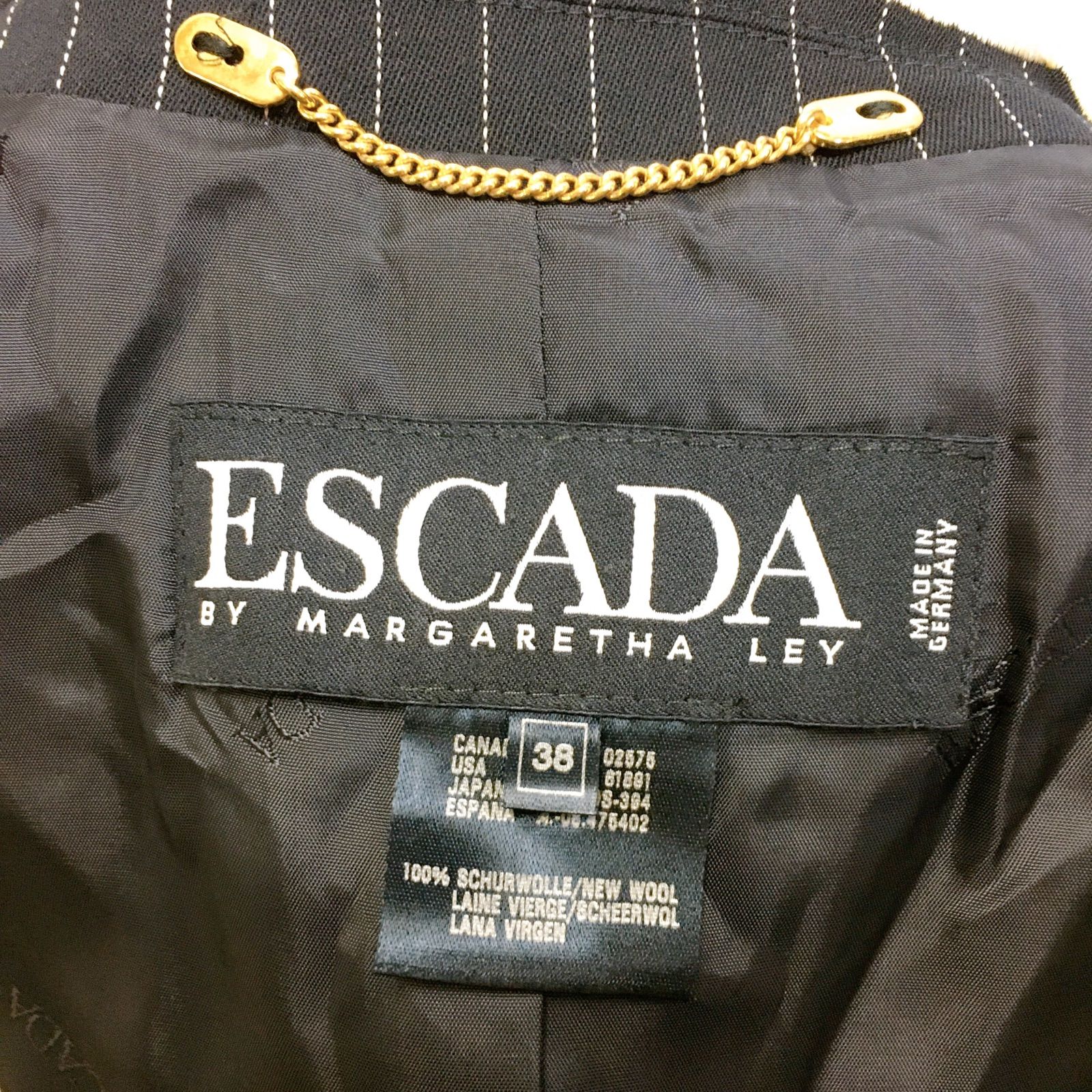 【美品】ESCADA  セットアップ エスカーダ ドイツ製 ESCADA エスカーダ セットアップ ダブルスーツ ネイビー