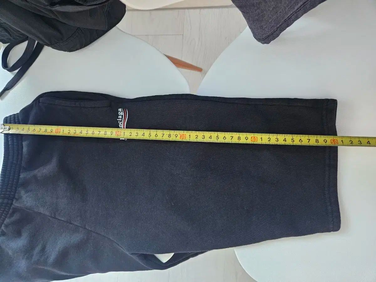 BALENCIAGA バレンシアガ