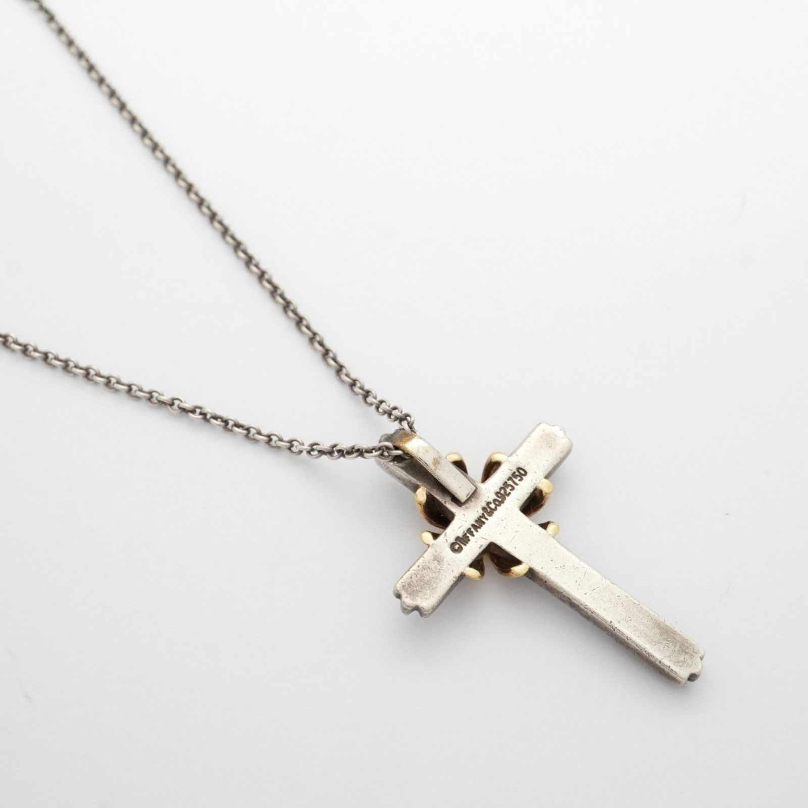 ティファニー　ネックレス　シグネチャー　クロス　シルバー925 K18ゴールド TIFFANY&Co.】ティファニー シグネチャークロス シルバー925×K18