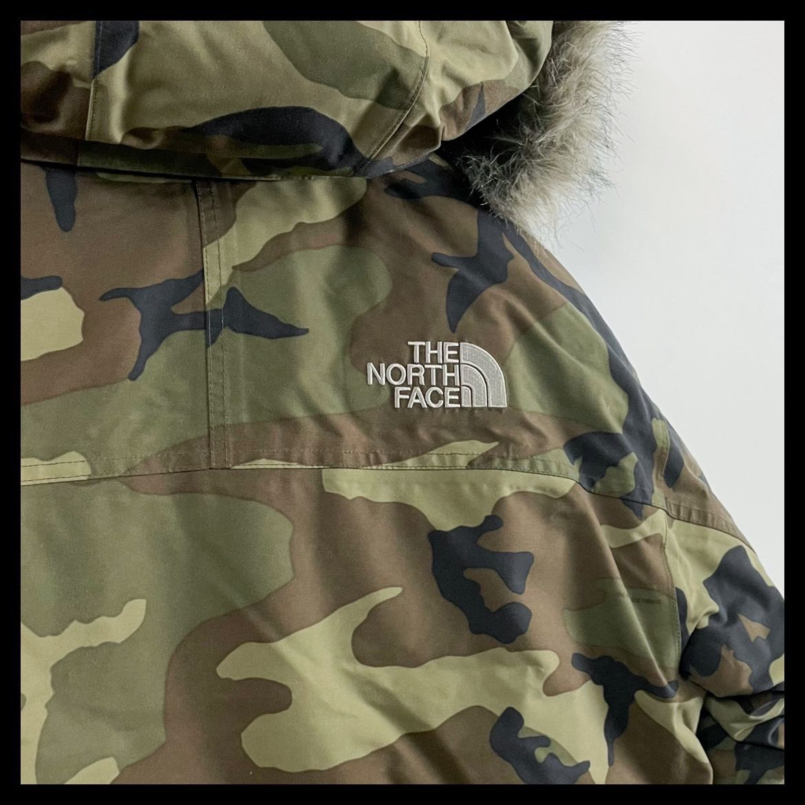 THE NORTH FACE ノースフェイス マクマードパーカ 迷彩 ダウン美品