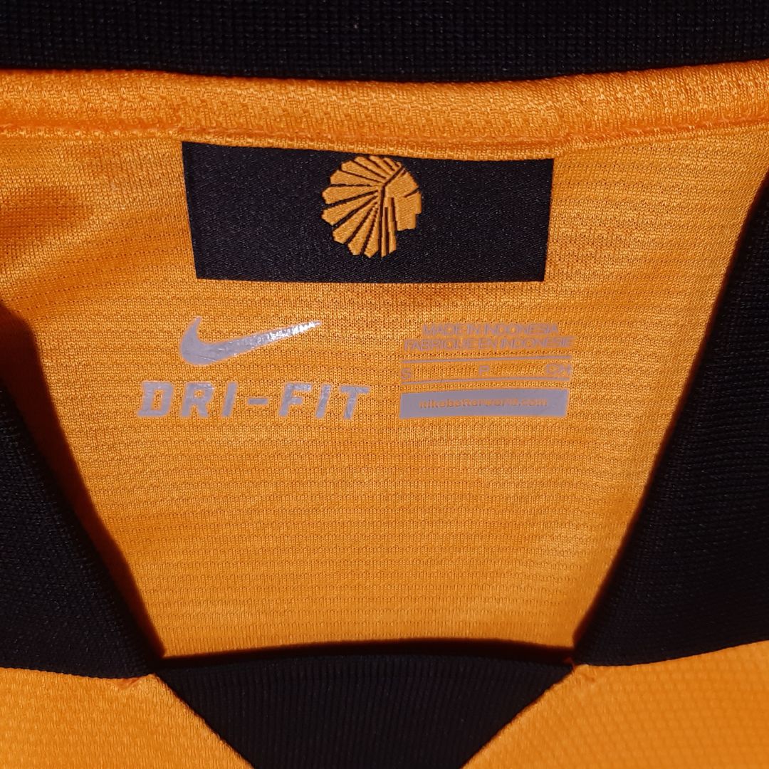 新品 ナイキ カイザー チーフス 2013/14 ユニフォーム 激レア Sサイズ 新品・未使用】NIKE ナイキ カイザー・チーフス カイザーチーフス 2013