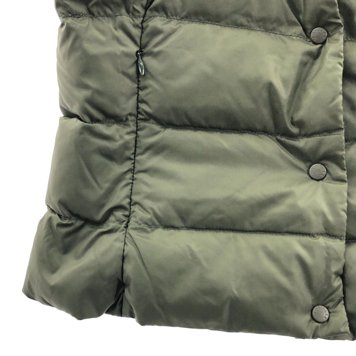 MONCLER オリーブ ダウンベスト MONCLER フード付きダウンベスト