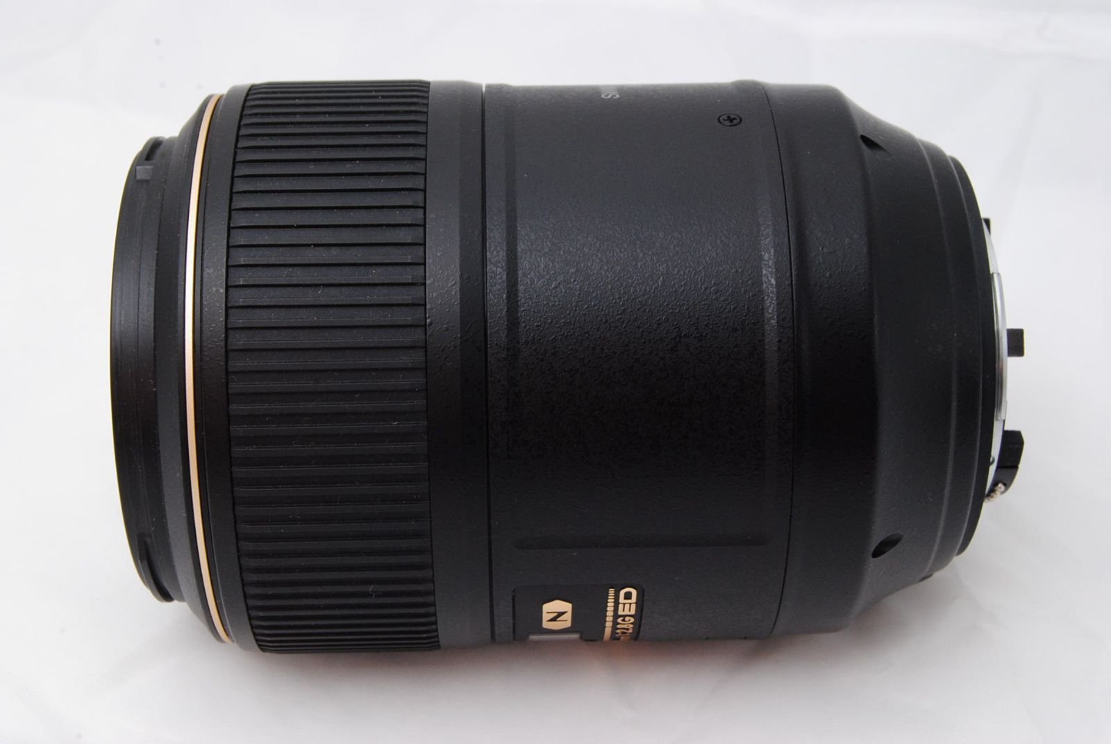 フルサイズ対応