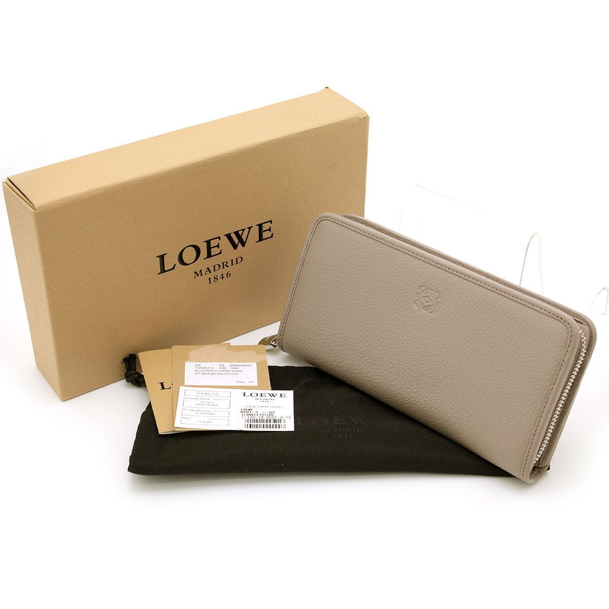 美品☆LOEWE アマソナ 長財布 ロエベ】Loewe 長財布 アマソナ レッド
