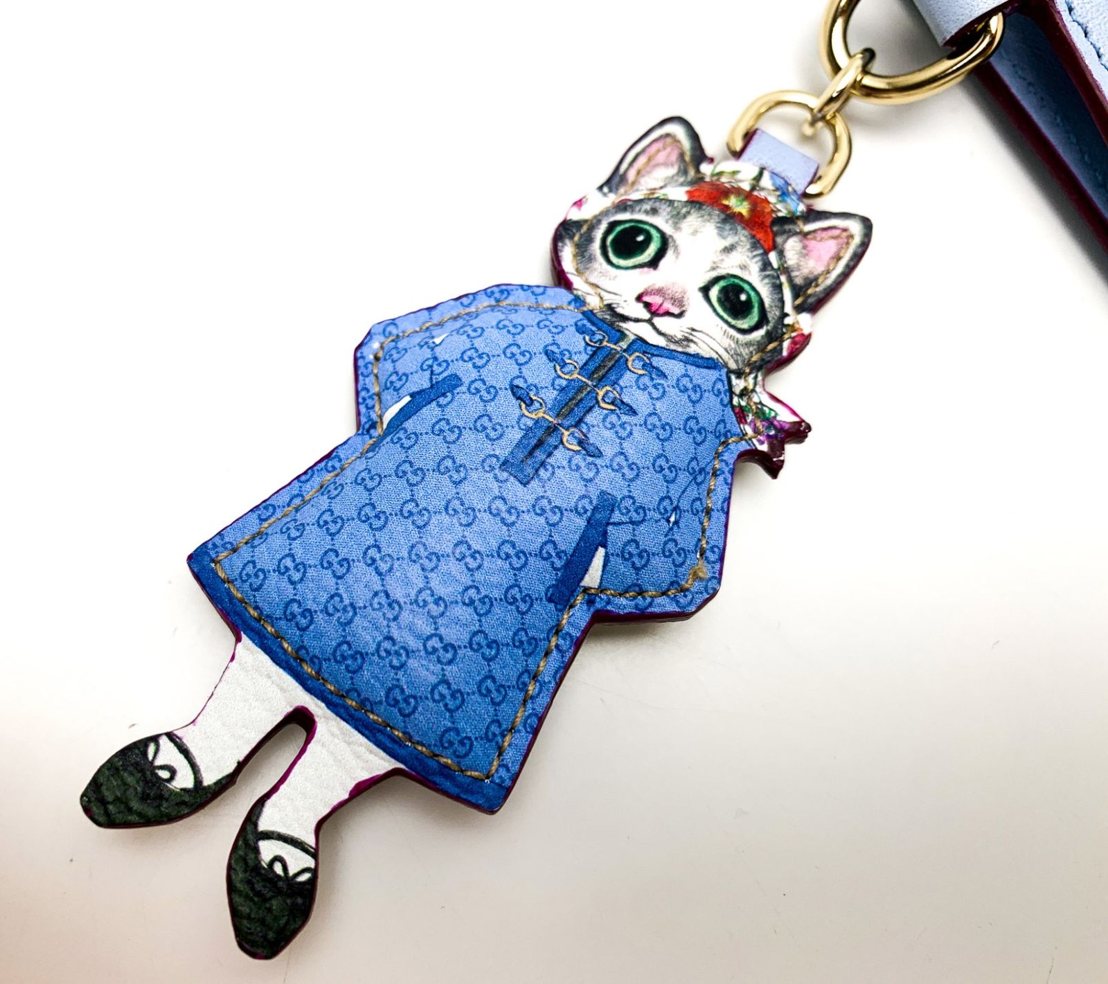GUCCI グッチ GGスプリーム 水色 ブルー ネコチャーム 猫 日本限定  