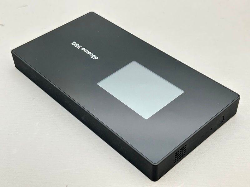 docomo 5G Wi-Fi STATION SH-52A 本体 ドコモ、コンパクトサイズの5G