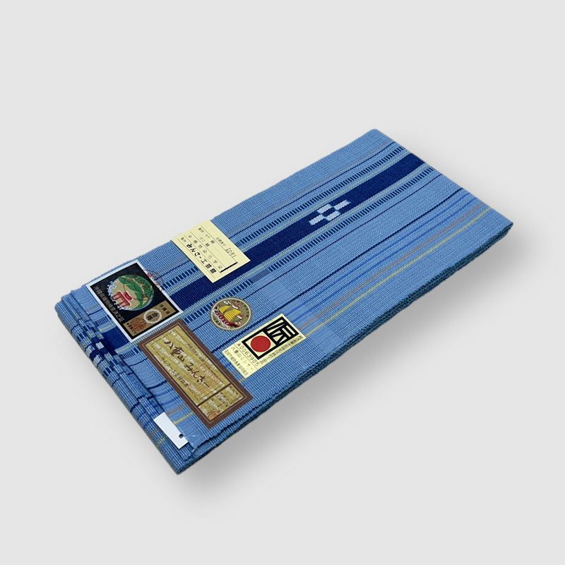 B 扇に季節の花々 金糸 白色 唐草唐花 六通 正絹 フォーマルな