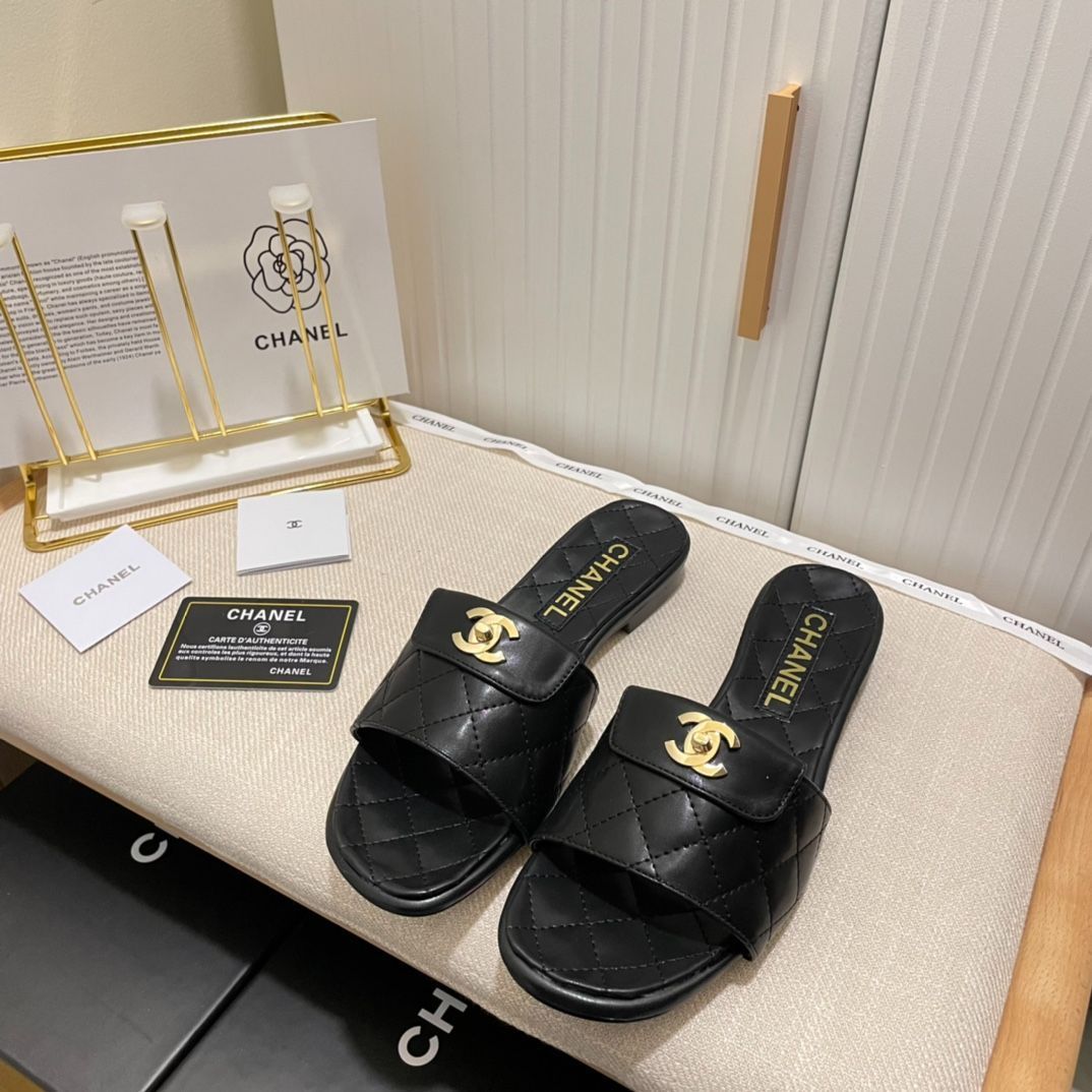 chanel人気レデイースシャネルサンダル 箱付 - メルカリ