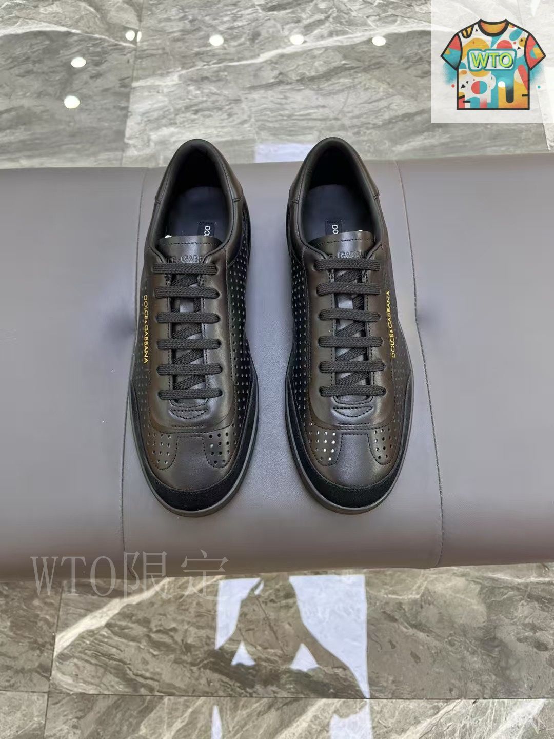 DOLCE & Gabbana のスニーカー Dolce & Gabbana Custom 2.Zero high-top panelled sneakers