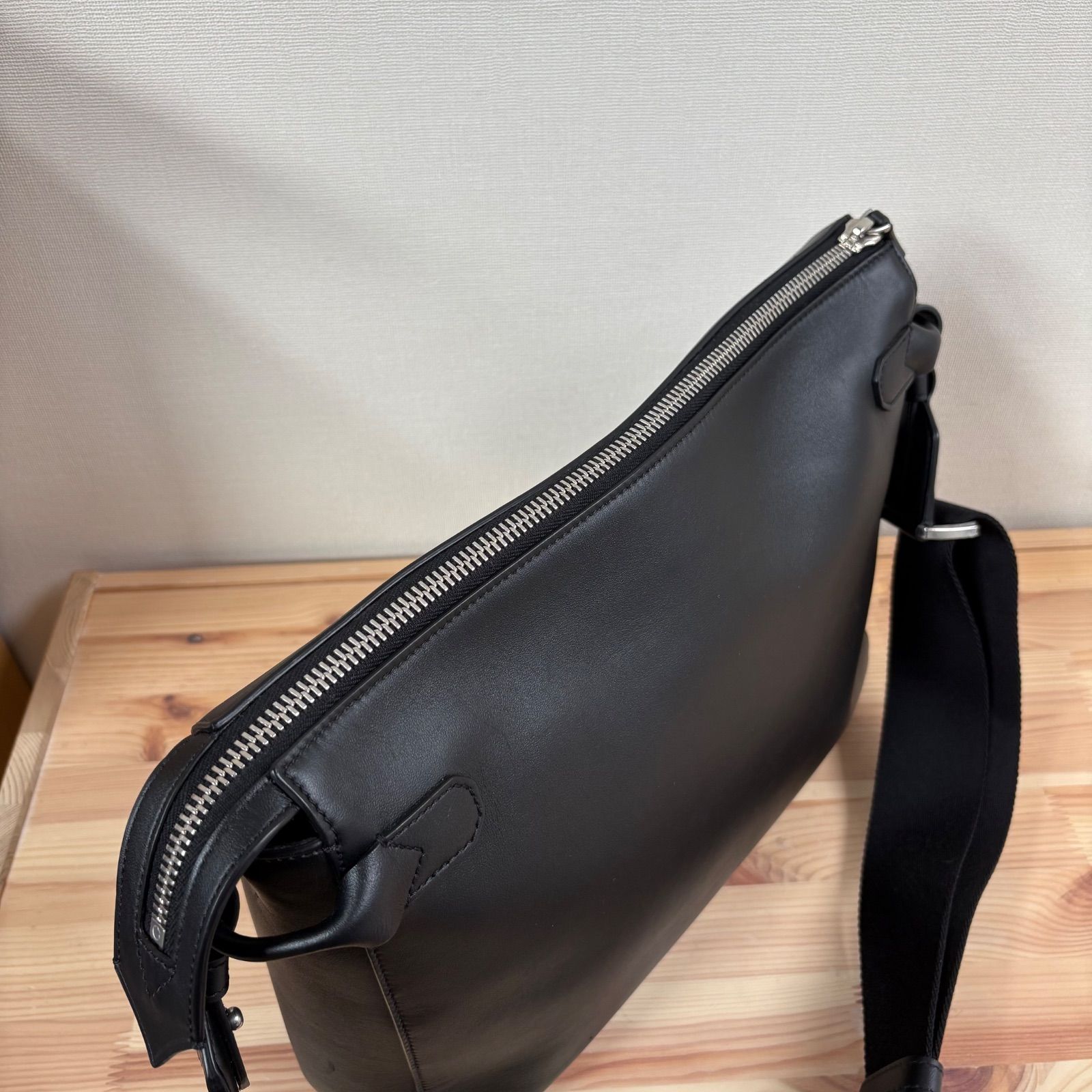 【新品】MONTBLANC マイスターシュテュック メッセンジャーバッグ 現行品 MONTBLANC モンブラン マイスターシュテュック セレクション ソフト