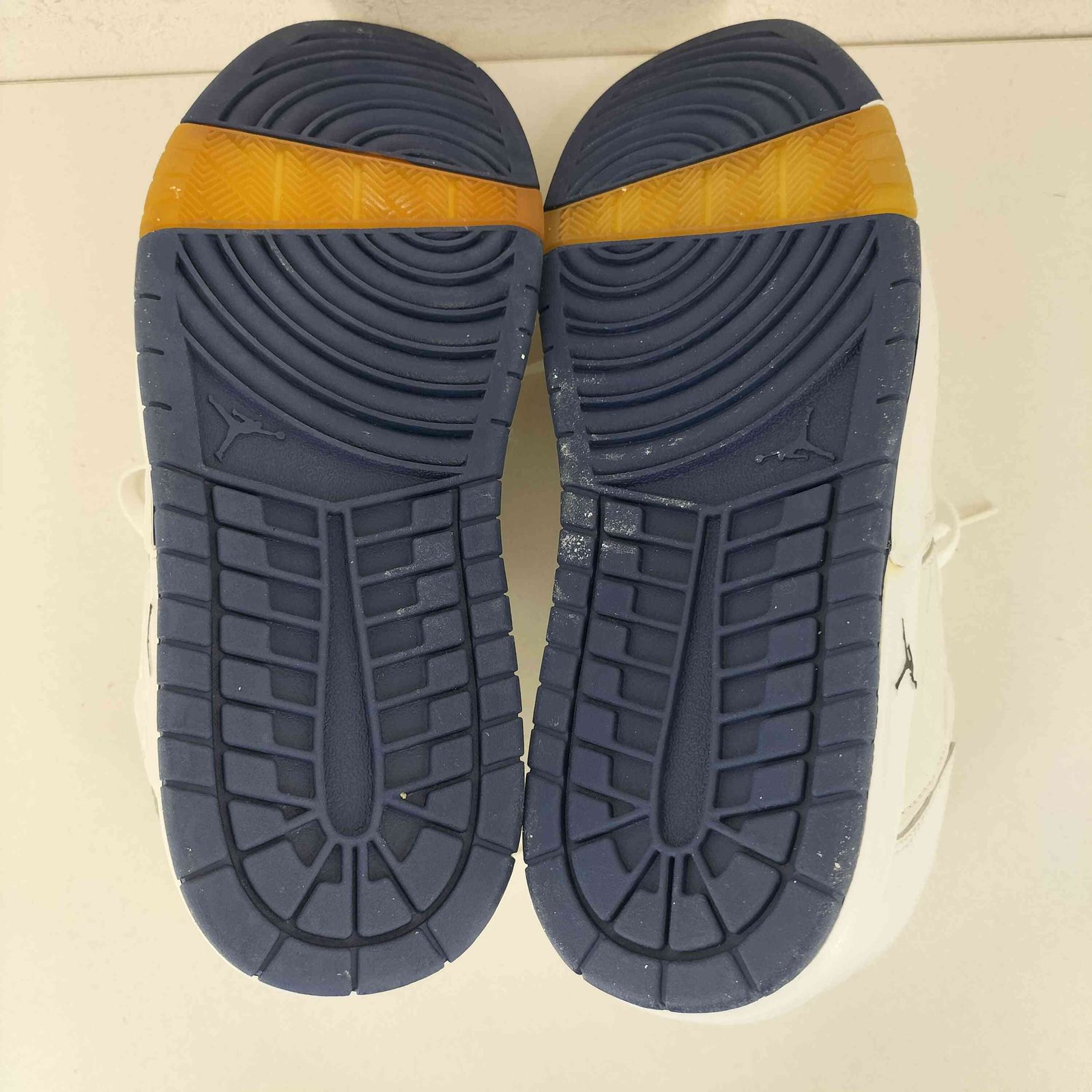 ジョーダンブランド JORDAN BRAND NU RETRO AIR JORDAN 1 LOW WHITE